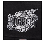 Бейсболка MITCHELL NESS арт. HP10422-HROBLCK Houston Rockets NBA (черный)