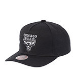 Бейсболка MITCHELL NESS арт. HP10055-CBUBLCK Chicago Bulls NBA (черный)