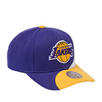 Бейсболка MITCHELL NESS арт. HP10392-LALPURP Los Angeles Lakers NBA (фиолетовый / желтый)