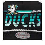 Бейсболка MITCHELL NESS арт. HT11489-ADUBLCK Anaheim Ducks NHL (черный)