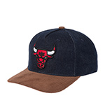 Бейсболка MITCHELL NESS арт. HP9529-CBUDKNY Chicago Bulls NBA (dark navy)