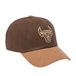 Бейсболка MITCHELL NESS арт. HD12908-CBUBROW Chicago Bulls NBA (коричневый / песочный)