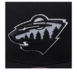 Бейсболка MITCHELL NESS арт. HS8546-MWIBLCK Minnesota Wild NHL (черный)