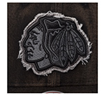 Бейсболка MITCHELL NESS арт. HP12808-CBHBLCK Chicago Blackhawks NHL (черный)