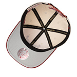 Бейсболка MITCHELL NESS арт. HP16223-CBUOFWH Chicago Bulls NBA (кремовый / красный)