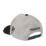 Бейсболка MITCHELL NESS арт. HP14540-LAIGREY Los Angeles Raiders NFL (серый / черный)