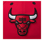 Бейсболка NEW ERA арт. 60565137 Chicago Bulls NBA (красный / черный)